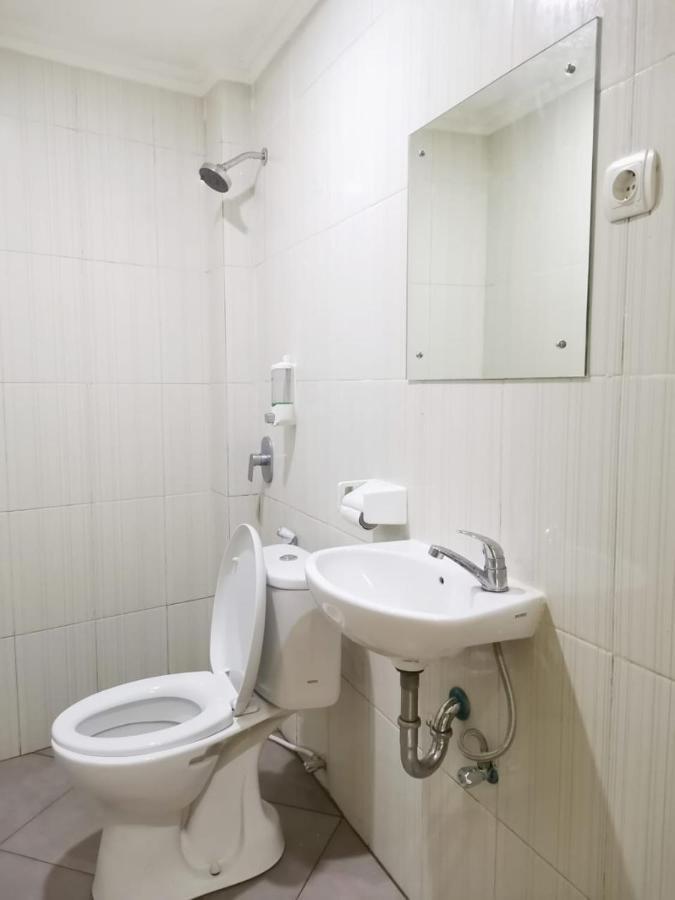 Hotel Nusantara Indah Syariah Jakarta Extérieur photo